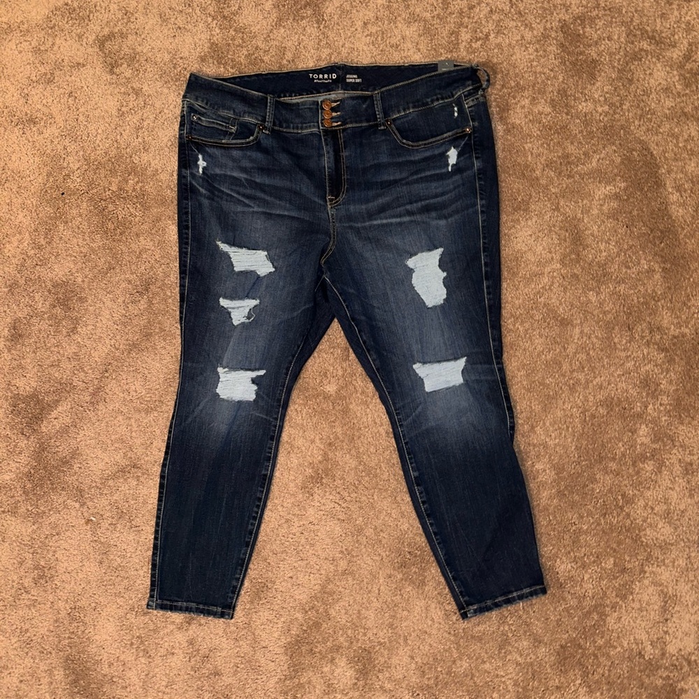 Torrid Ripped Jeans 24S